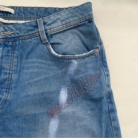 ZARA Light Wash Novelty Embroidered ‘MILANO’ Cropped Jeans Size 8 - Picture 2 of 13